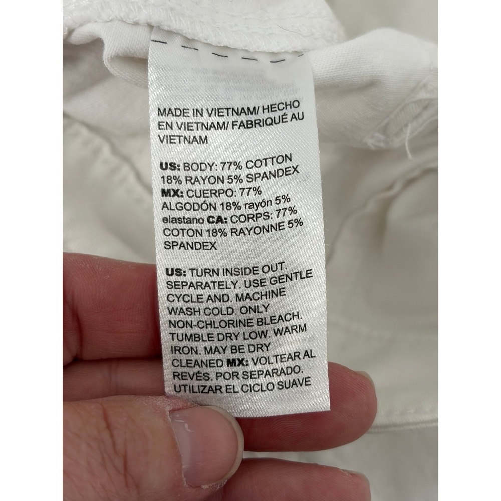 White House Black Market Mid-Rise Pret-A-Play Shorts White, Side Zip, Woman 10 - Picture 6 of 11